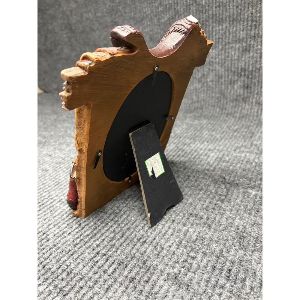 Western Cowboy Saddle Boots Resin Picture Frame Oval Rustic Farmhouse Decor